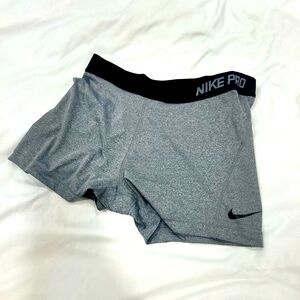 Grey Nike Pros || Womens ||